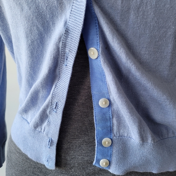 Gap Round Neck Button Front Cardigan - Picture 8 of 9